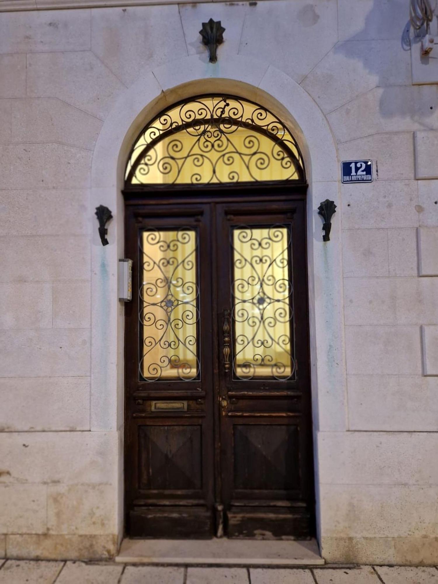 ספליט Riva Luxury Suites מראה חיצוני תמונה