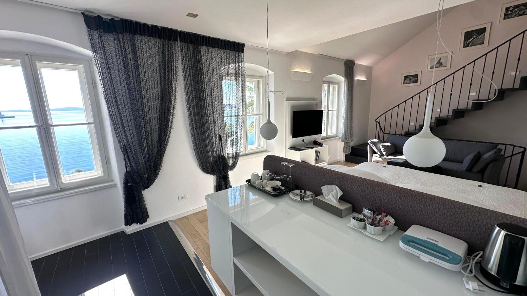 ספליט Riva Luxury Suites מראה חיצוני תמונה